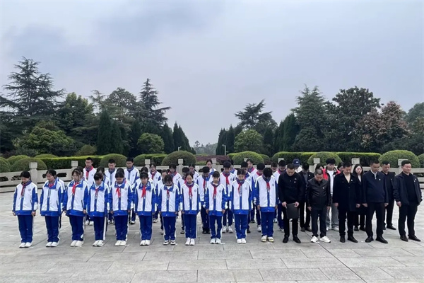 1774923116990127.jpg 20260331_001717_371.jpg