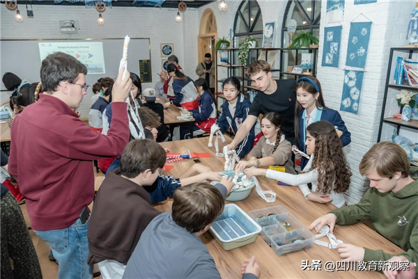 1775221050306693.jpg ad53c8df0cee4ba1838d88ded8c8ed79~tplv-tt-origin-web_gif.jpg