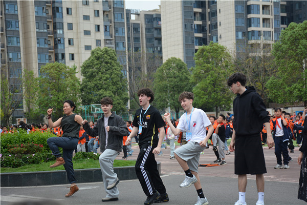 1775715007620894.jpg DSC_4196(1).jpg