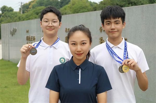 1775871081327878.jpg mmexport1775827978261.jpg