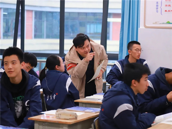 1776048003790658.jpg 20260413_001555_031.jpg