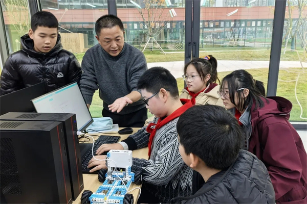 1776048123363807.jpg 20260410_233055_185.jpg