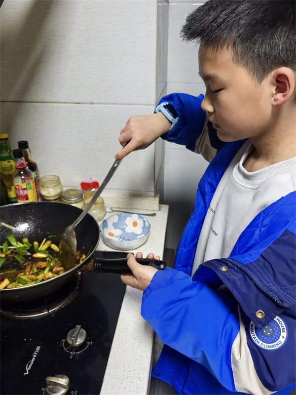 1776145332279097.jpg 1776145332279097.jpg