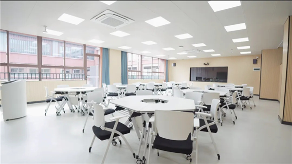 1776306344806847.jpg 20260415_232155_135.jpg