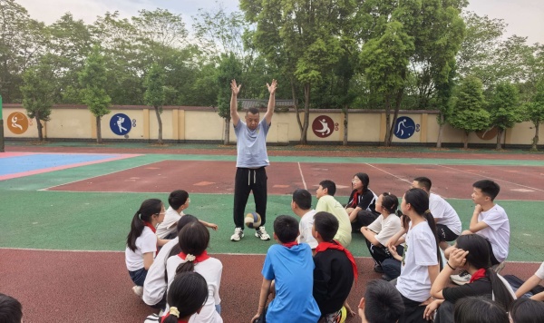 328340162fde41f9b2e9c5ed92d492af (1).jpg