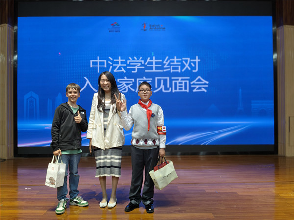 2ca721a93153d325139f26133ff786e2.jpg