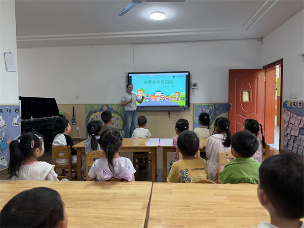 1779256788822045.jpg 人人讲安全、个个会应急 (1)_副本.jpg