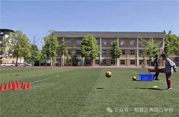 1779936717432810.jpg 20260527_183812_560.jpg