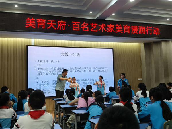 4b4fe9e5aaed9c142d25a46c59d7524d.jpg