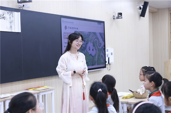 1781228858384767.jpg mmexport1781220048859.jpg