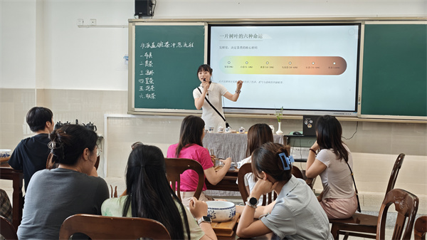 1781243270840488.jpg 03-20260610青苏职中校本培训之茶艺 (2).jpg