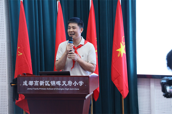1781661696179353.jpg 李松.jpg